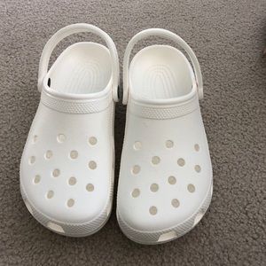 White crocs, never worn, Womens 9 men’s 7
